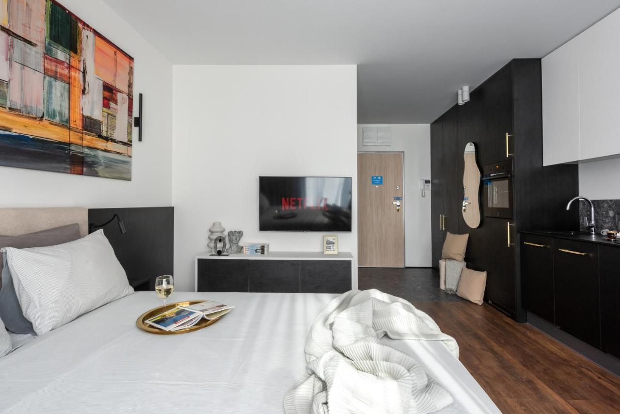 Apartamenty-Wroc Ksiecia Witolda By The River Breslavia Exterior foto