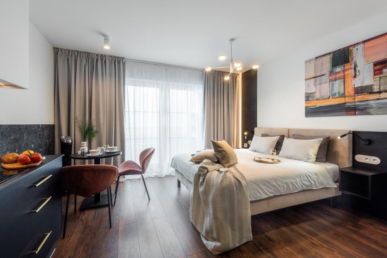 Apartamenty-Wroc Ksiecia Witolda By The River Breslavia Exterior foto